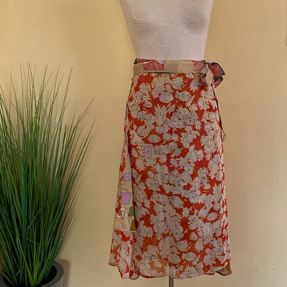 ENWRAPTURE VINTAGE NWT Silk Wrap Reversible Skirt